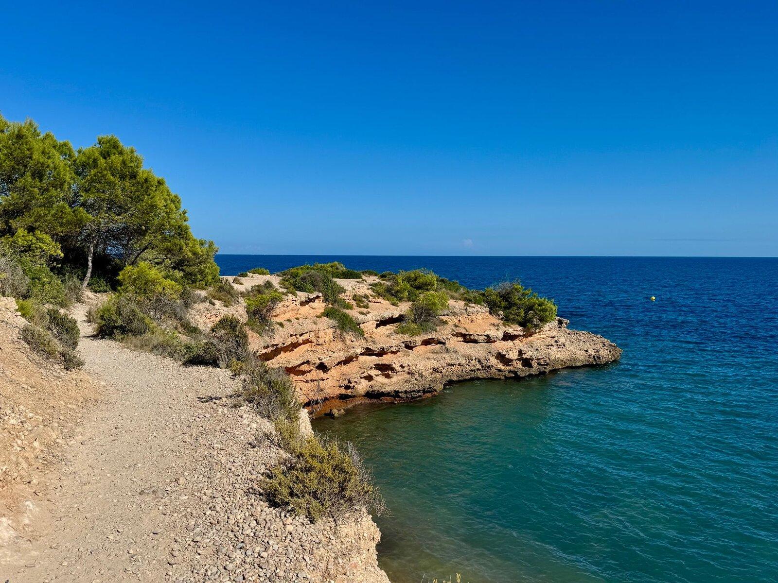Coastal trail marker Costa Brava